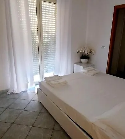 M&n Apartment *